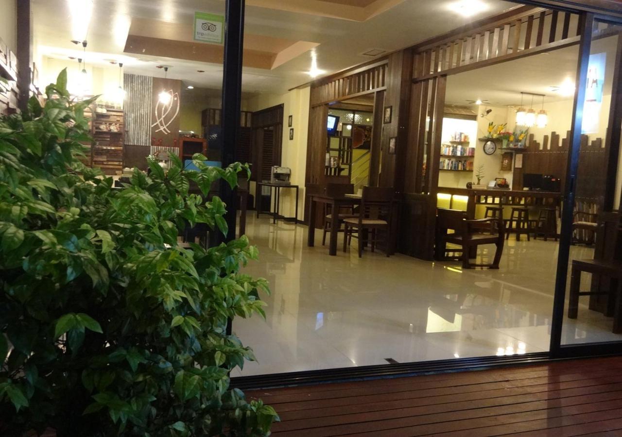 At Home Hotel Patong Exterior photo